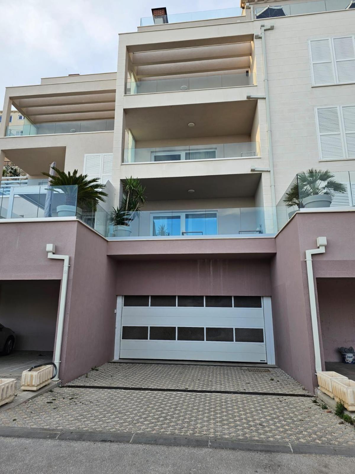 Luxury Apartment Moobl - Free Parking Dubrovnik Dış mekan fotoğraf